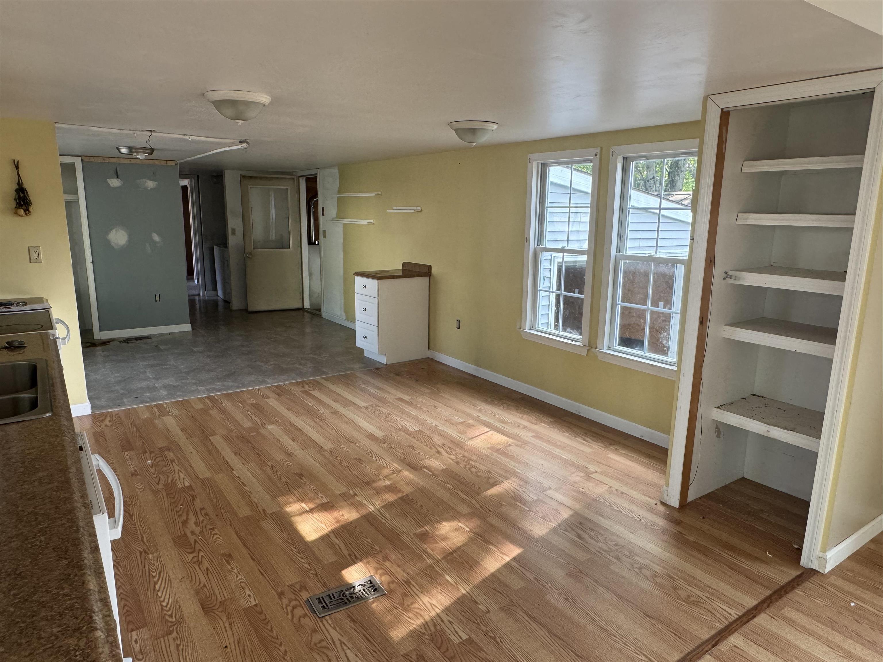 76 Hillside Drive