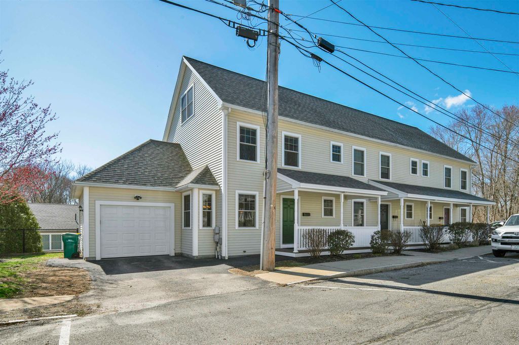 Photo of 20 Gagne Street, Rochester, NH 03867 (MLS # 5084902)