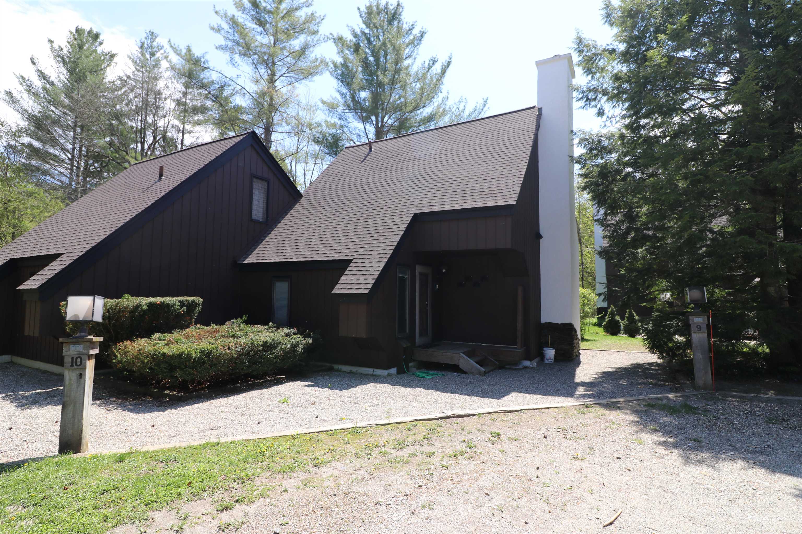 4610 Battleground Road 10