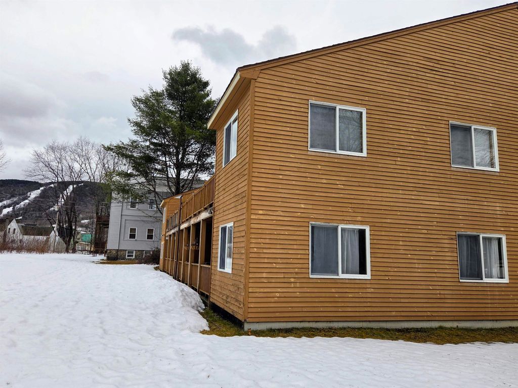 Photo of 44 Church Street #3, Lincoln, NH 03251 (MLS # 5079183)
