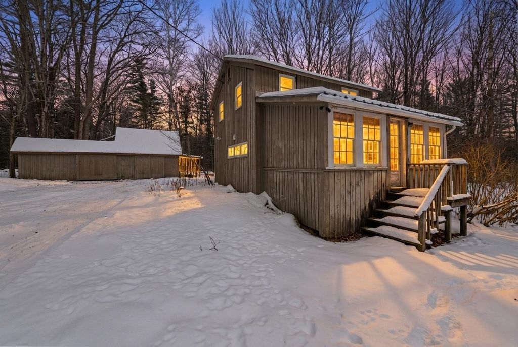 Photo of 8 Avery Road, Campton, NH 03223 (MLS # 5077777)