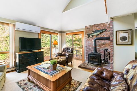 26 Barn Owl Overlook 26 Grantham NH 03753