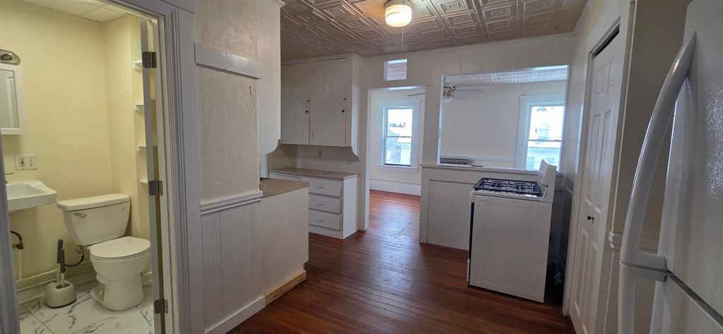 Photo of 4 Central Street #2nd Floor, Derry, NH 03038 (MLS # 5071381)