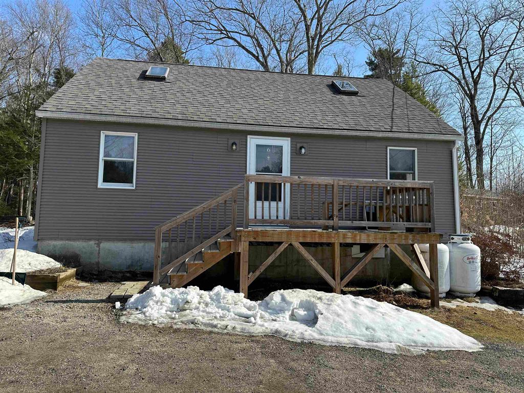 Photo of 6 Mark Street, Jaffrey, NH 03452 (MLS # 5079119)