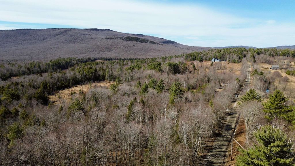Photo of Cape Moonshine Road, Piermont, NH 03779 (MLS # 5083519)