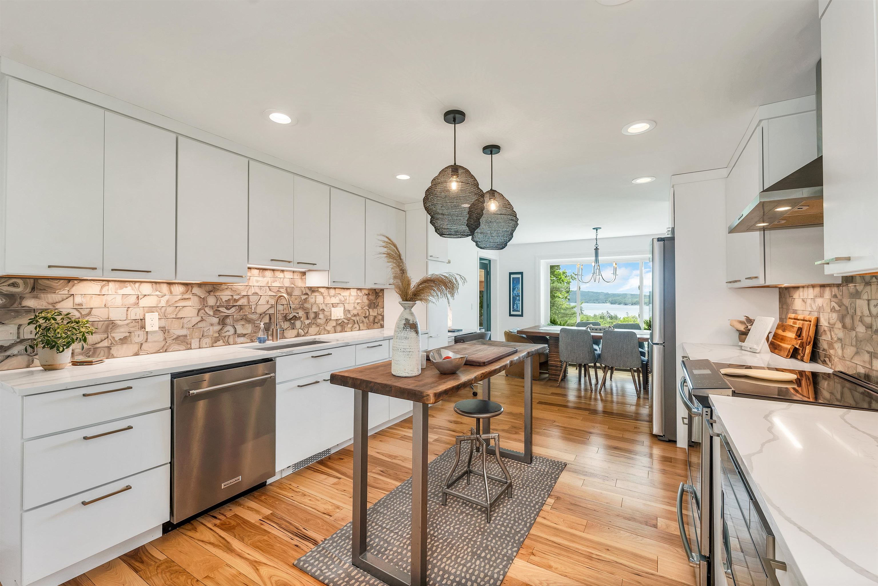43 Oak Knoll Road