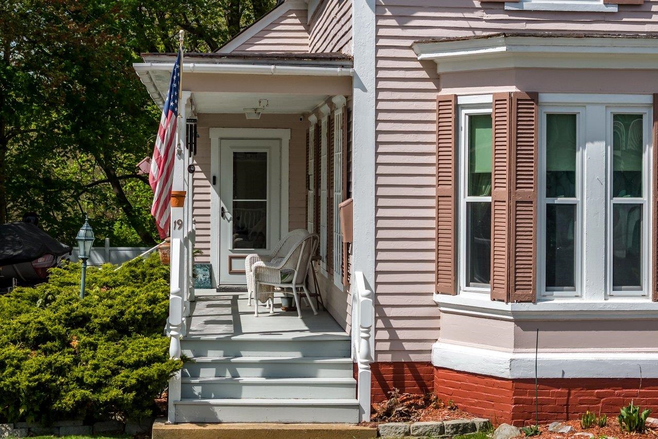 19 Sheridan Avenue