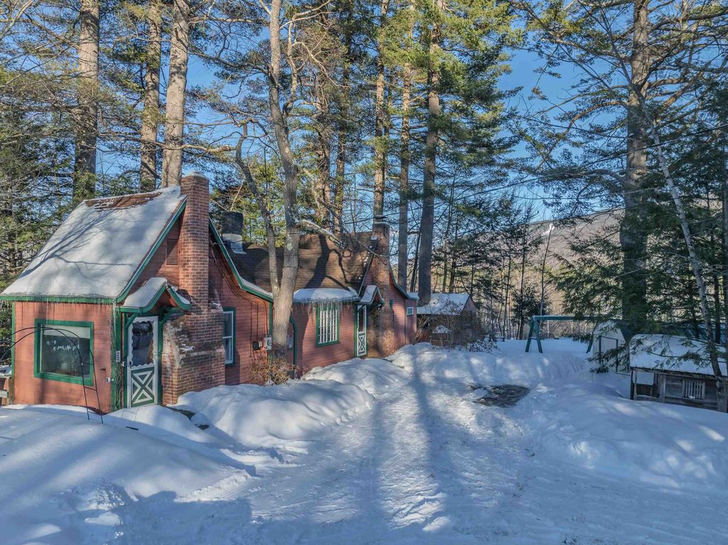 Photo of 22 Sharon Hill Drive, Woodstock, NH 03262 (MLS # 5076623)