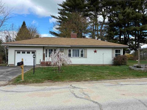 Photo of 1 Sunset Avenue, Allenstown, NH 03275 (MLS # 5084641)