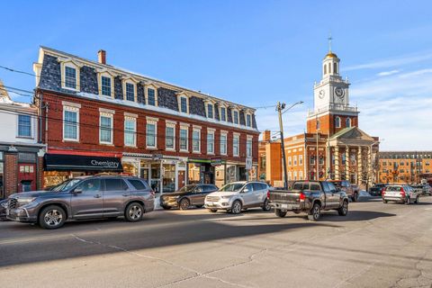 Photo of 282 Central Avenue #10, Dover, NH 03820 (MLS # 5071716)