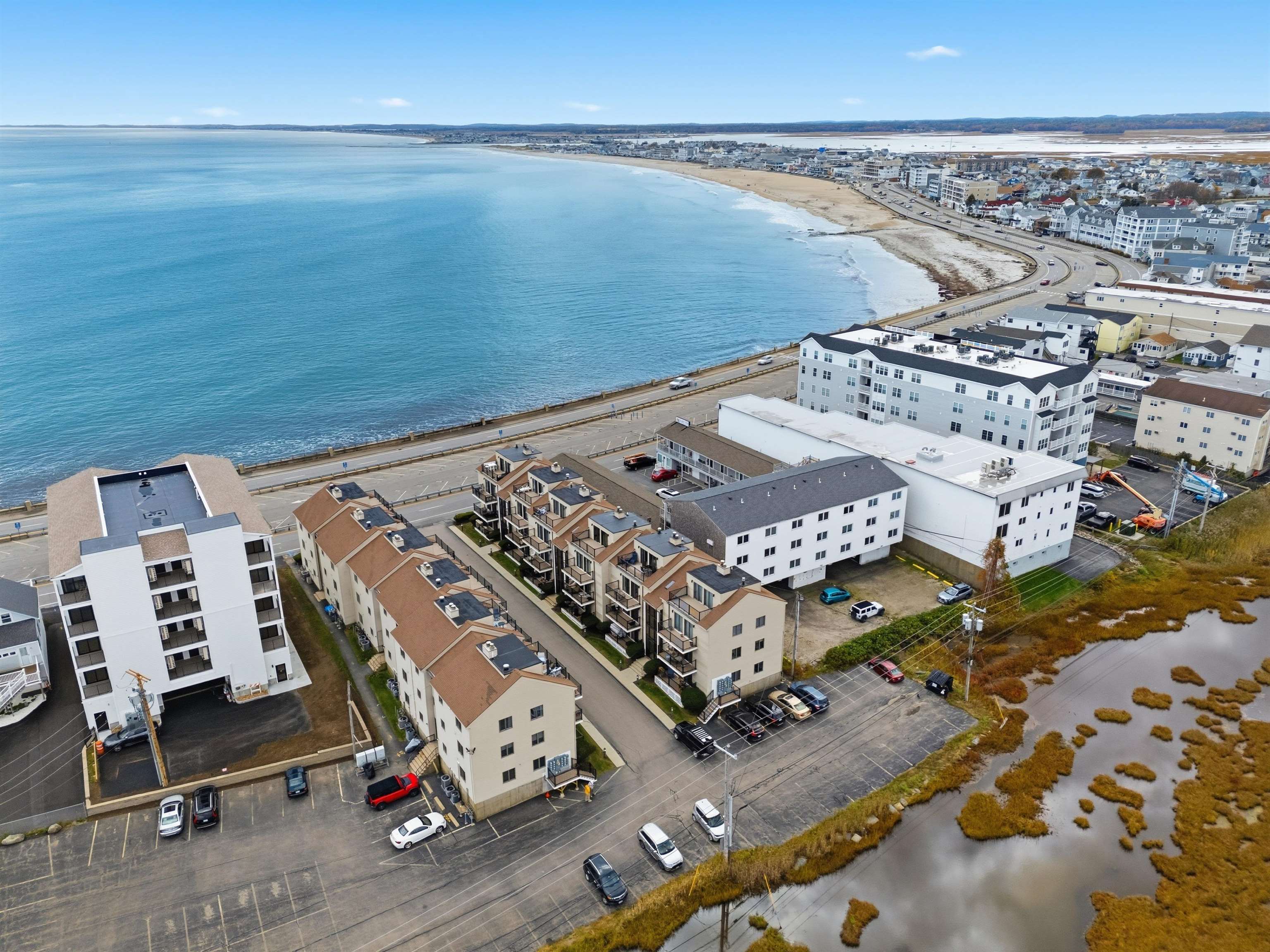 461 Ocean Boulevard A17