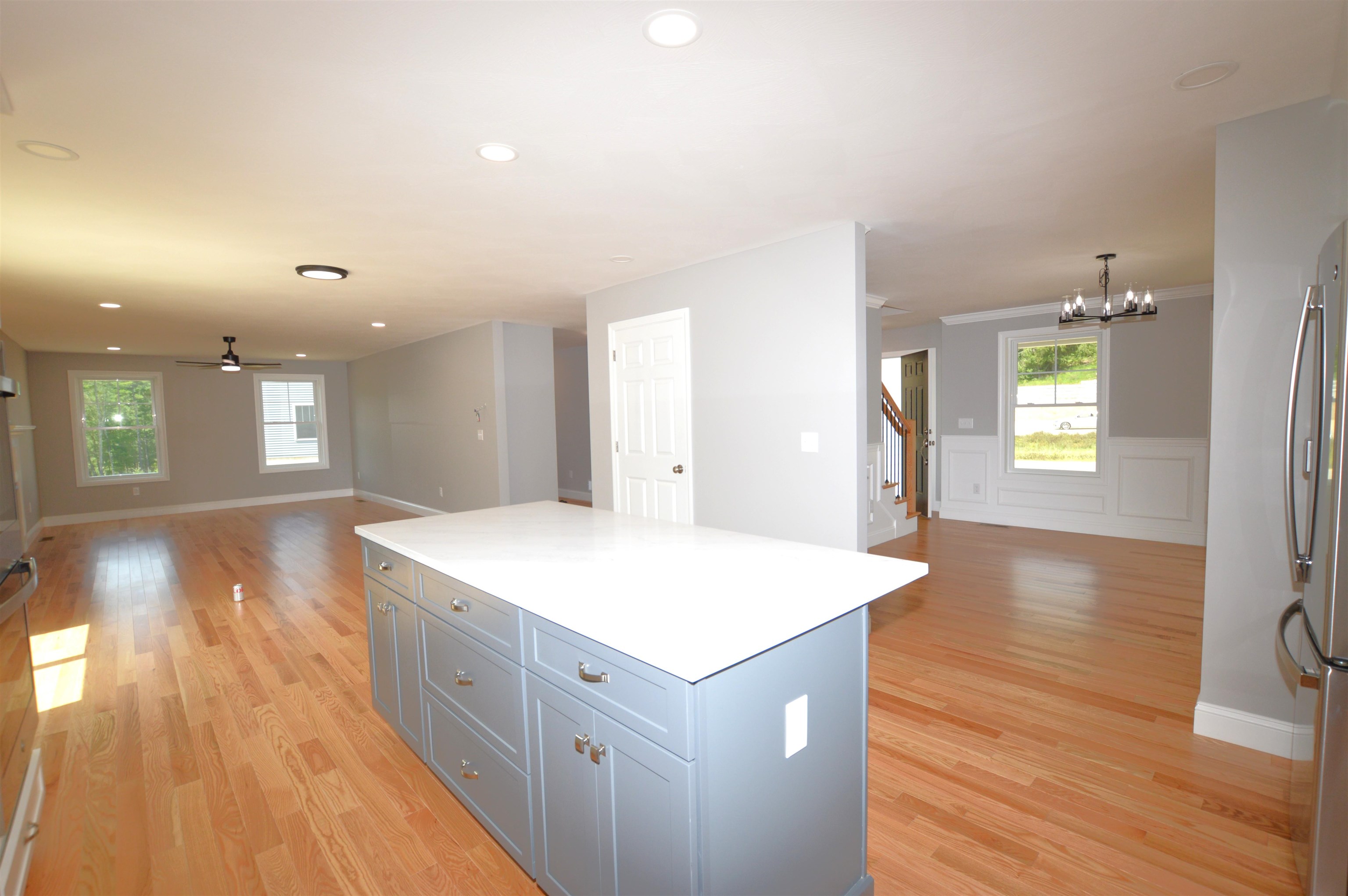 Concord, New Hampshire 03301, United States, 3 Bedrooms Bedrooms, ,3 BathroomsBathrooms,Residential,Active,117121