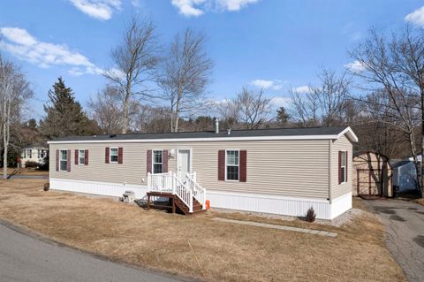 53 Seabreeze Drive North Hampton NH 03862