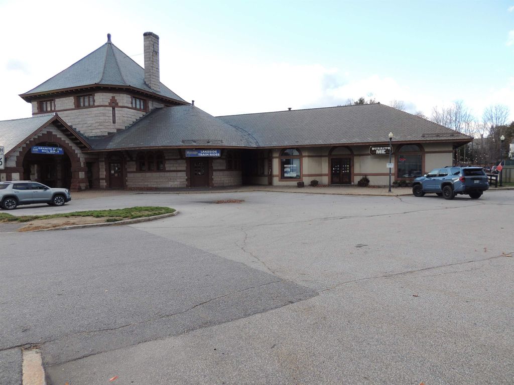 Photo of 11 Veterans Square, Laconia, NH 03246 (MLS # 5069189)