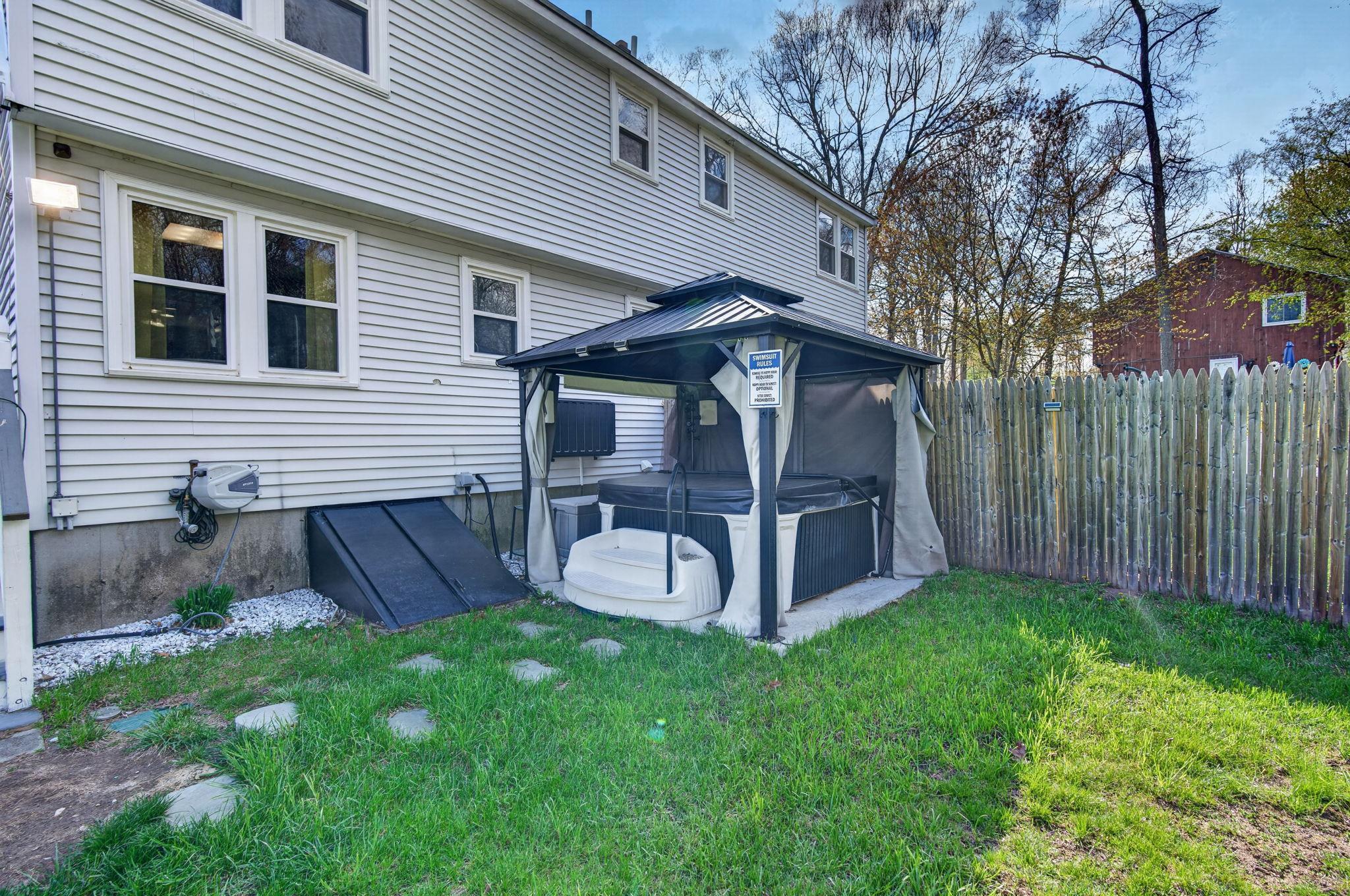 23 Juniper Road R