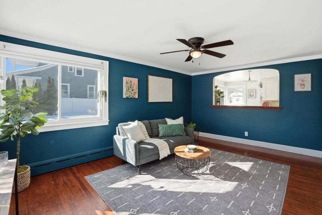 Photo of 224 Reed Street, Manchester, NH 03102 (MLS # 5077975)