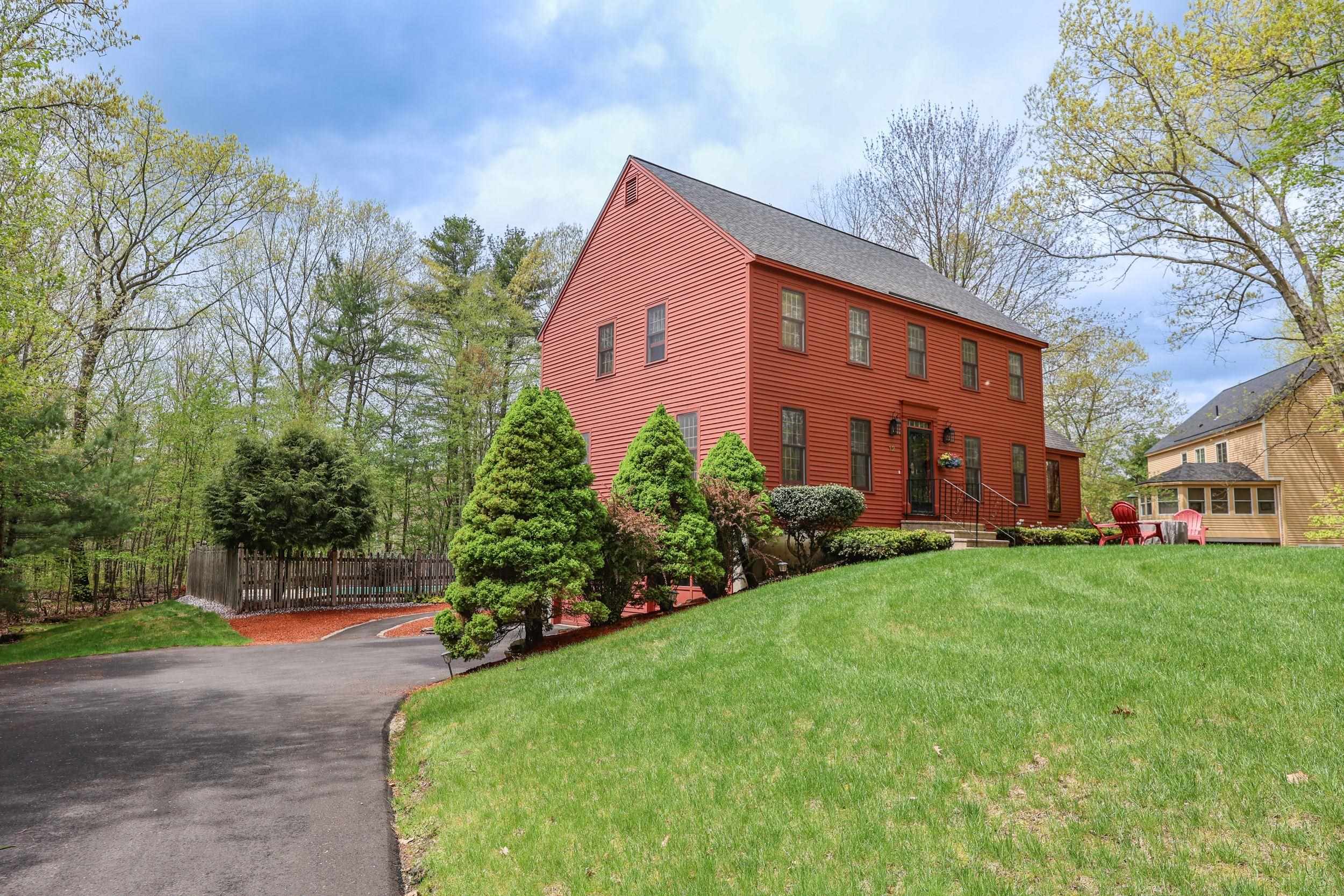 12 Village Brook Lane
