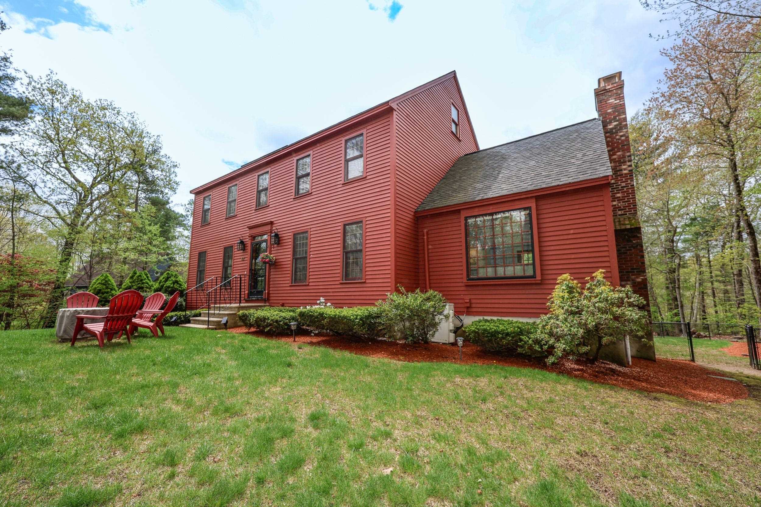 12 Village Brook Lane