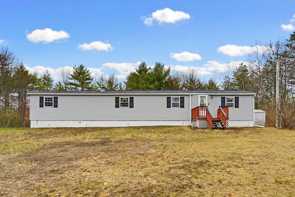 Photo of 12 Acre Street, Raymond, NH 03077 (MLS # 5082104)