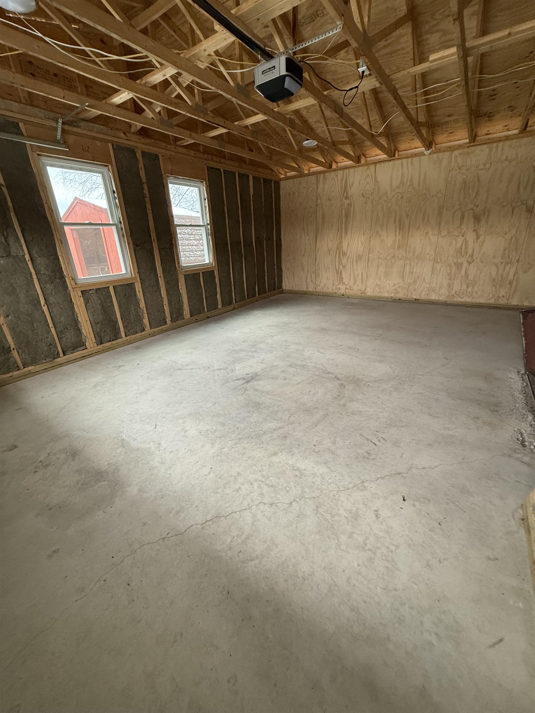 Vergennes, Vermont 05491, United States, 3 Bedrooms Bedrooms, ,2 BathroomsBathrooms,Residential,Pending,29046