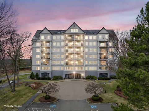 Photo of 12 Mountain Laurels Drive #402, Nashua, NH 03062 (MLS # 5082079)