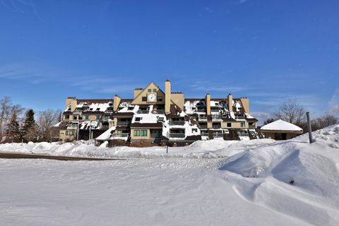 133 East Mountain Road 3D5 Killington VT 05751