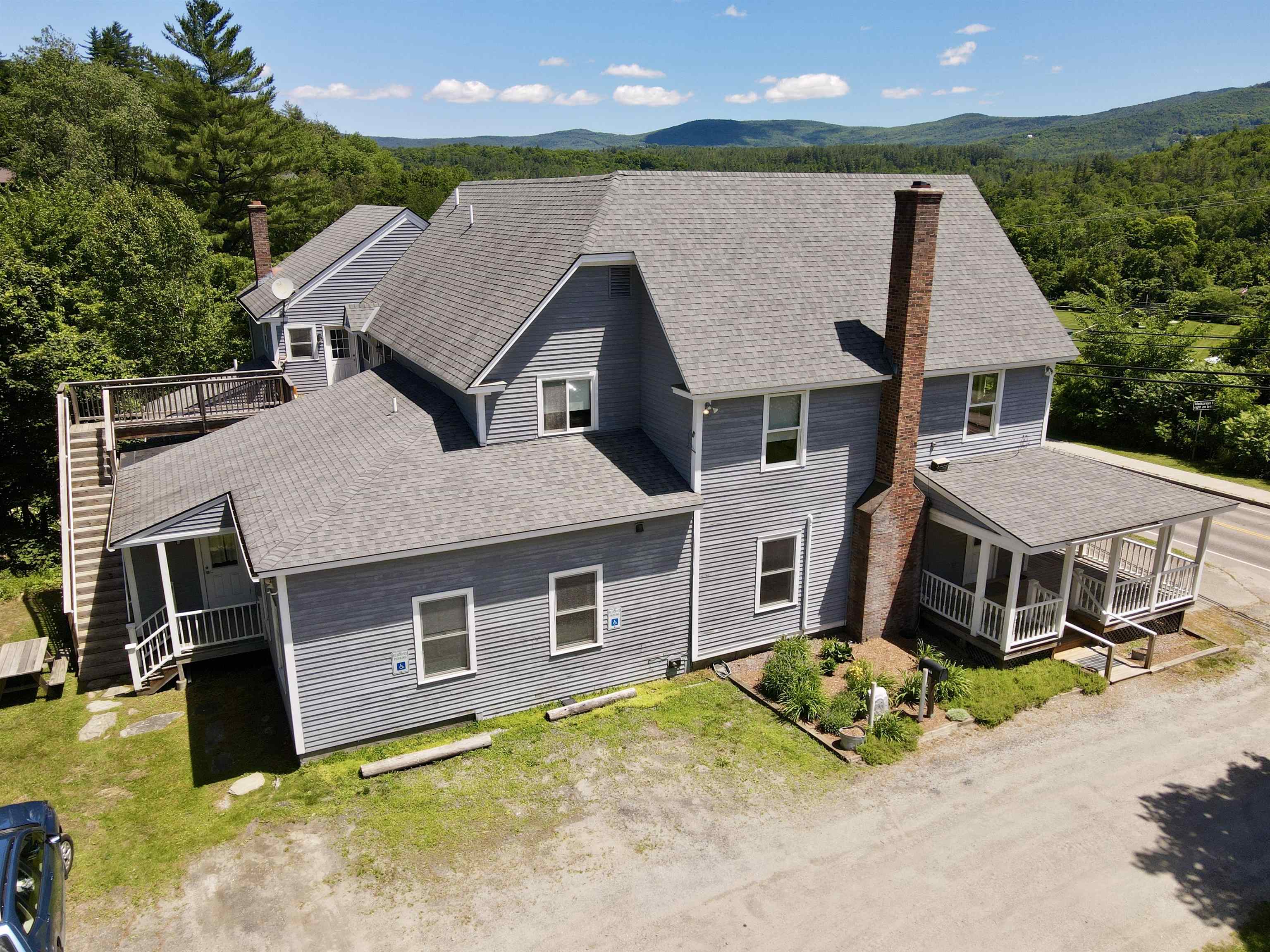 4740 Main Street