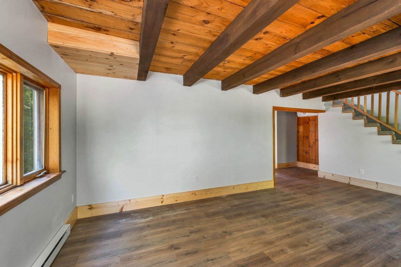 Barnstead, New Hampshire 03225, United States, 3 Bedrooms Bedrooms, ,2 BathroomsBathrooms,Residential,Active,190480