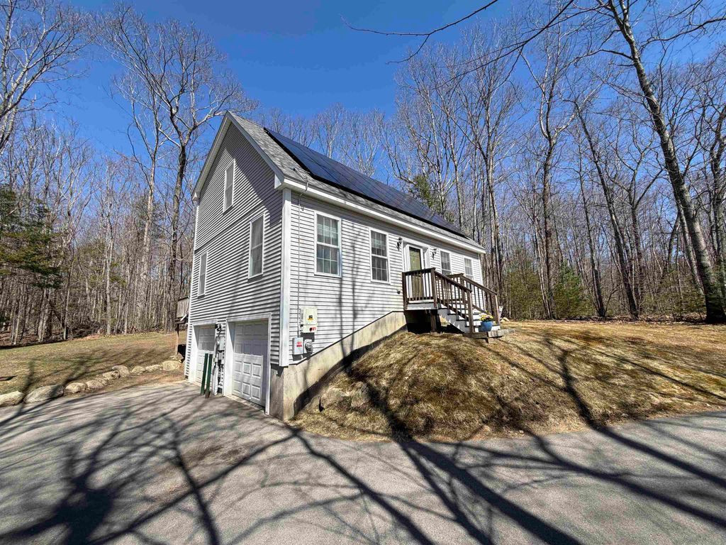 Photo of 26 Cedar Creek Crk, Barrington, NH 03825 (MLS # 5080972)