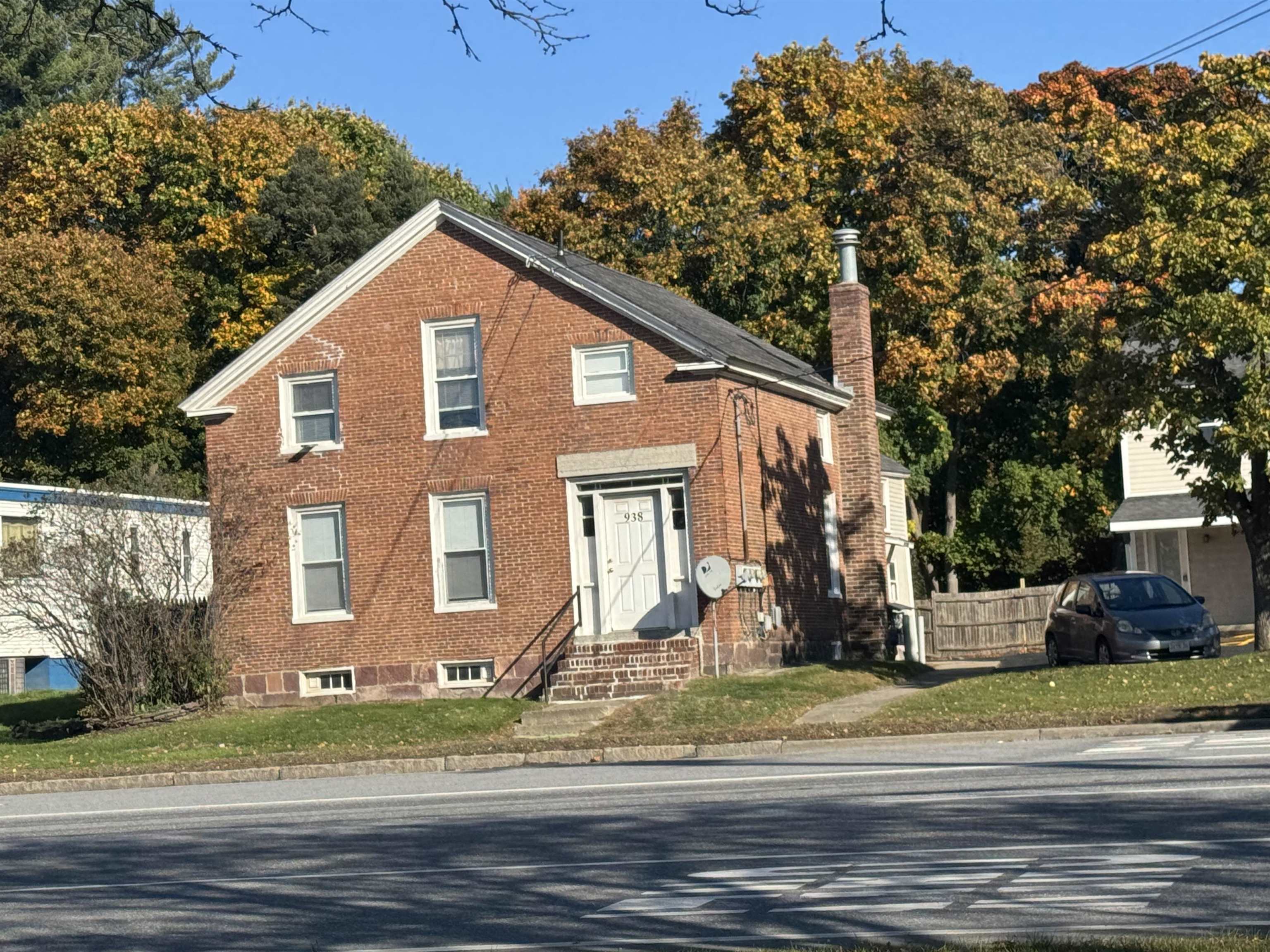 938-950 Shelburne Road