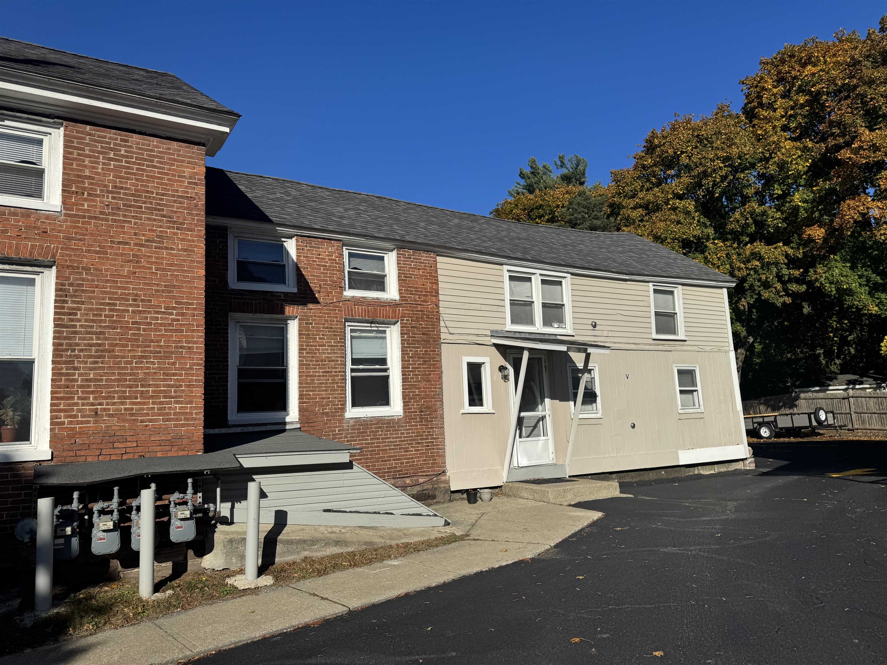 938-950 Shelburne Road