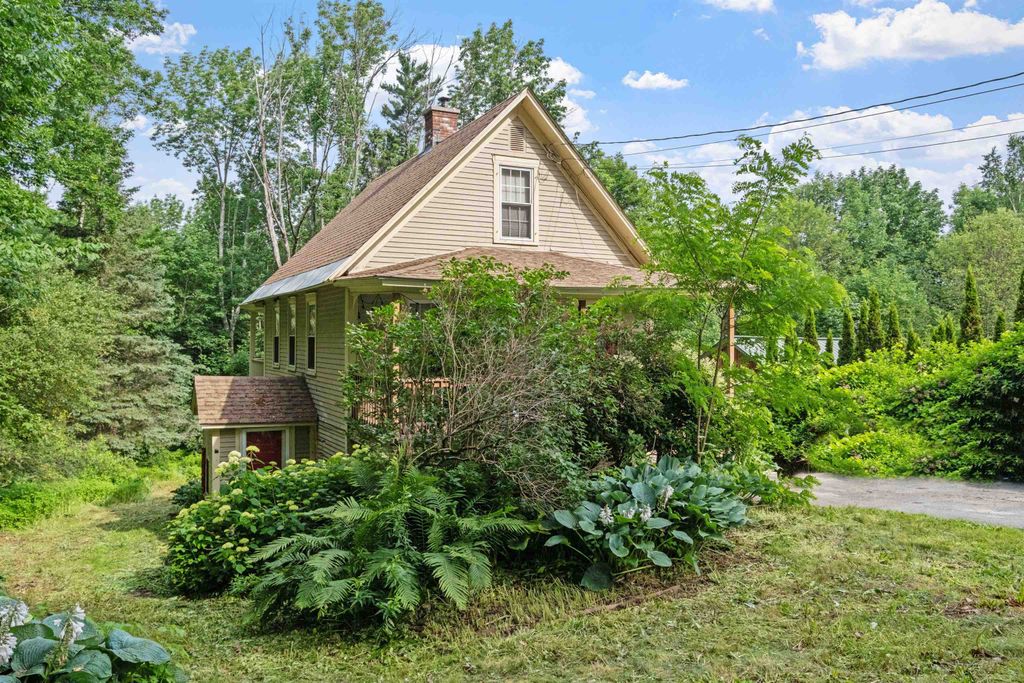 Photo of 206 Lewis Hill Road, Bethlehem, NH 03574 (MLS # 5050759)