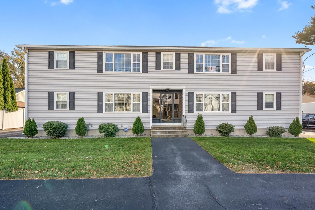 Photo of 1145 Hayward Street, Manchester, NH 03103 (MLS # 5074849)