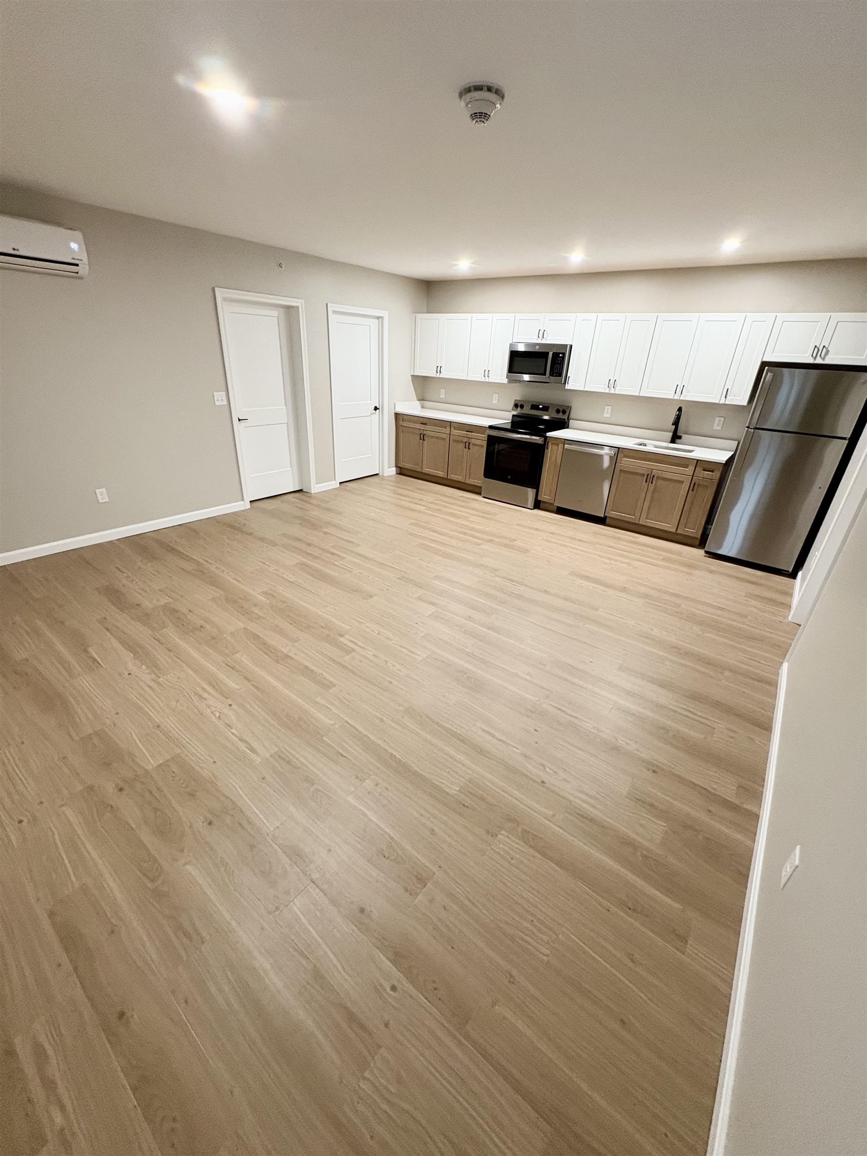 15 Mountain Road 202