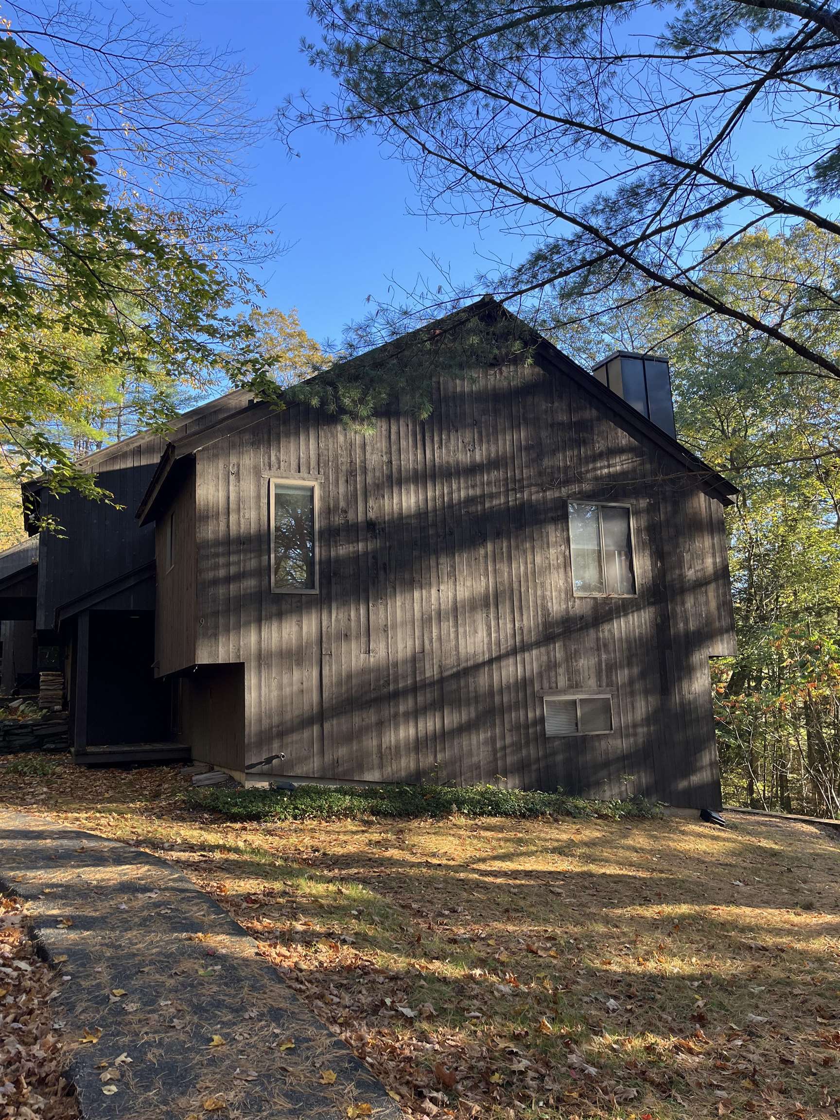 401 Old Quechee Road 9A