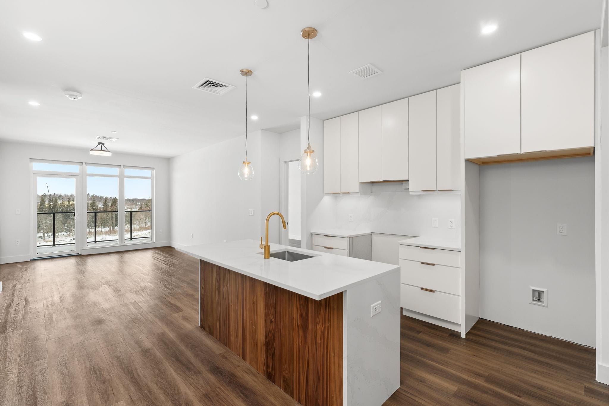 125 Cambrian Way 613