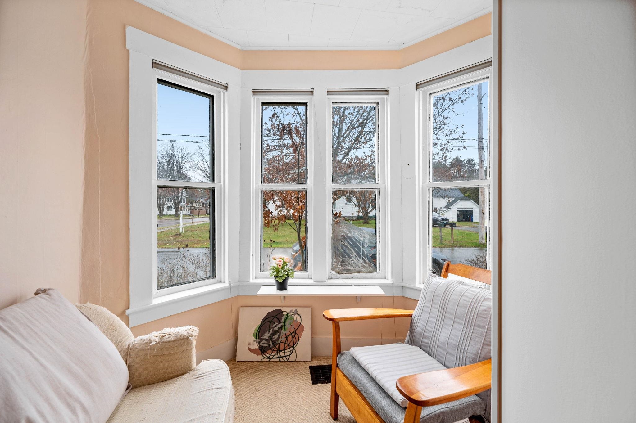 Morristown, Vermont 05661, United States, 3 Bedrooms Bedrooms, ,2 BathroomsBathrooms,Residential,Active,241510