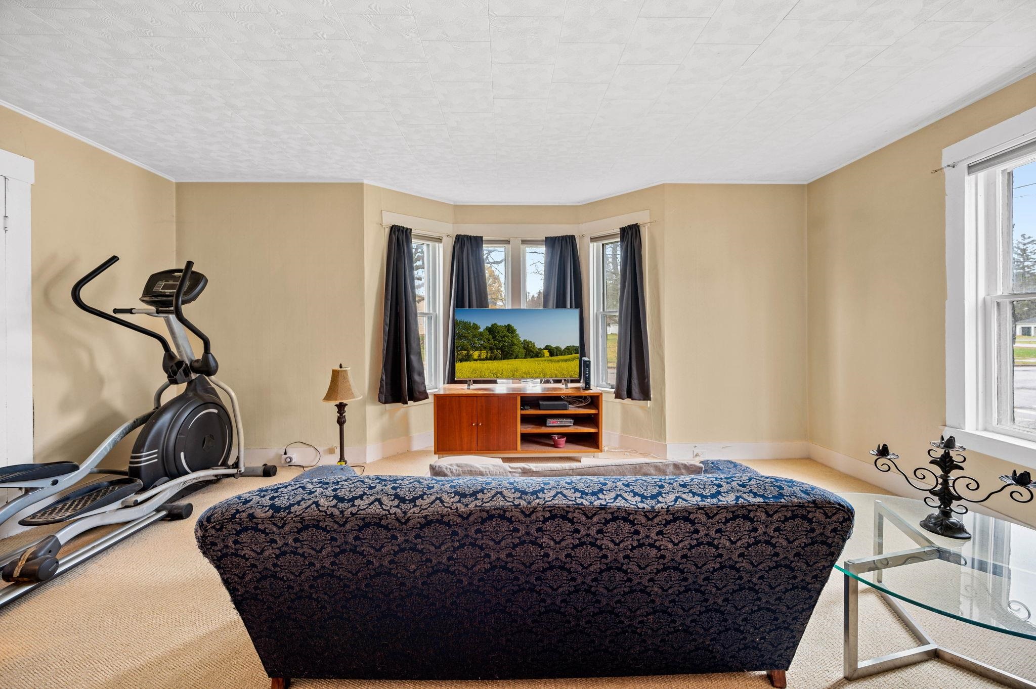 Morristown, Vermont 05661, United States, 3 Bedrooms Bedrooms, ,2 BathroomsBathrooms,Residential,Active,241510