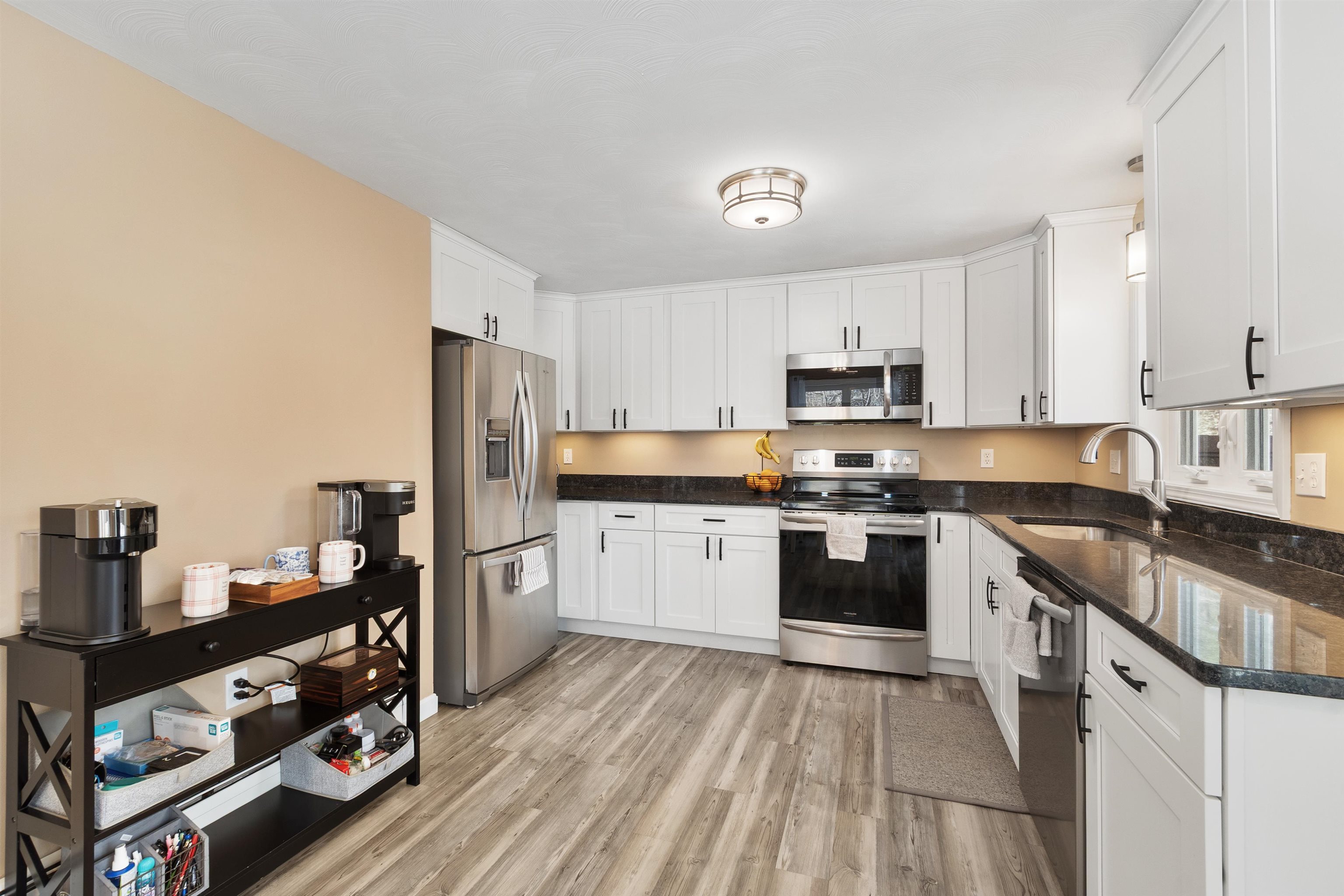 6 Mills Farm Circle R