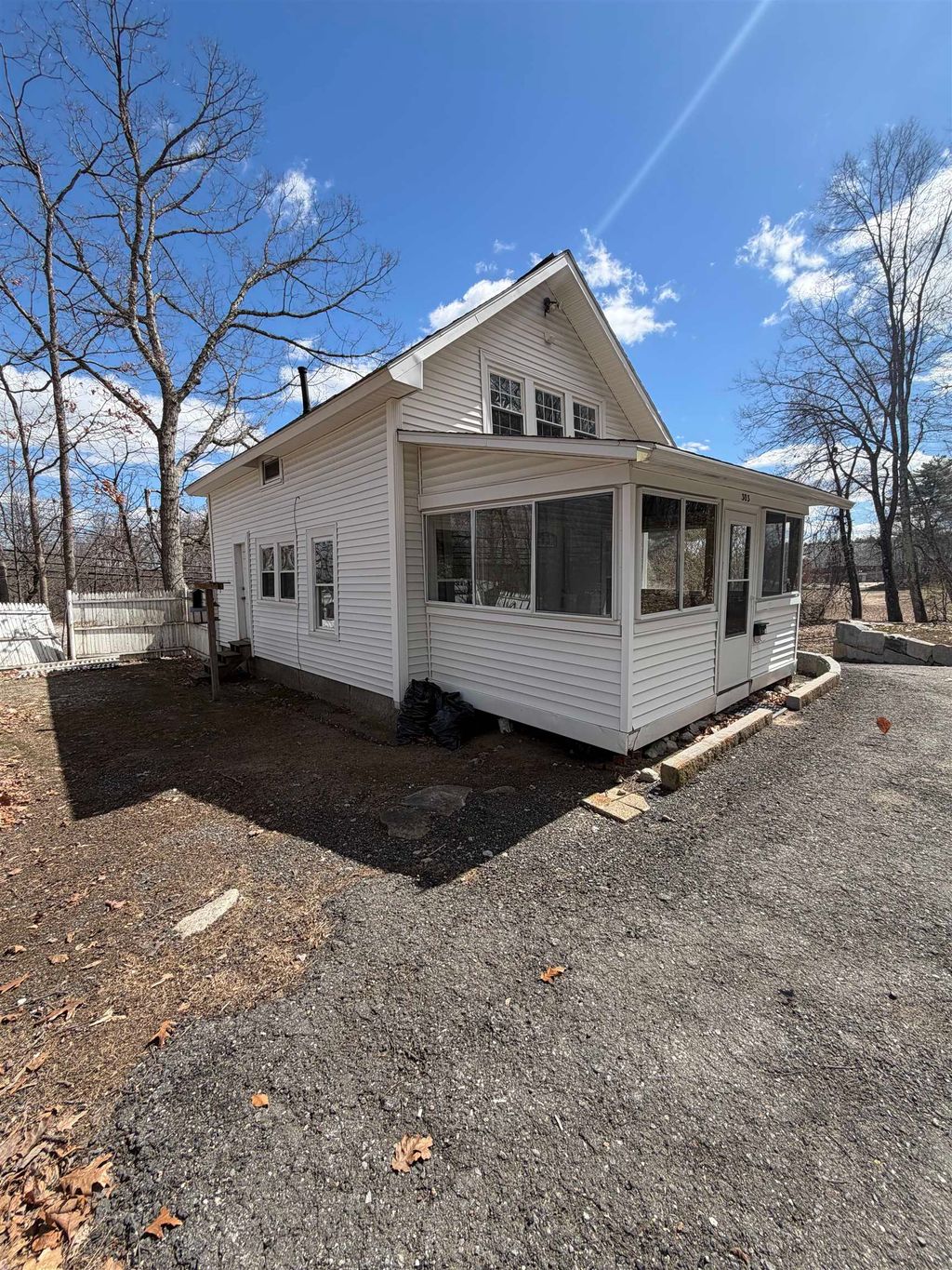 Photo of 303 N State Street, Concord, NH 03301 (MLS # 5083553)