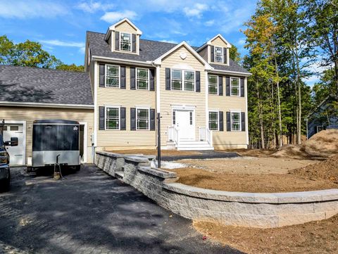 Photo of 15 Bald Hill Road, Raymond, NH 03077 (MLS # 5061092)