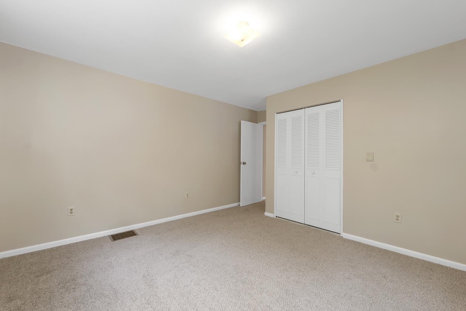 Loudon, New Hampshire 03307, United States, 3 Bedrooms Bedrooms, ,1 BathroomBathrooms,Residential,Active,135556