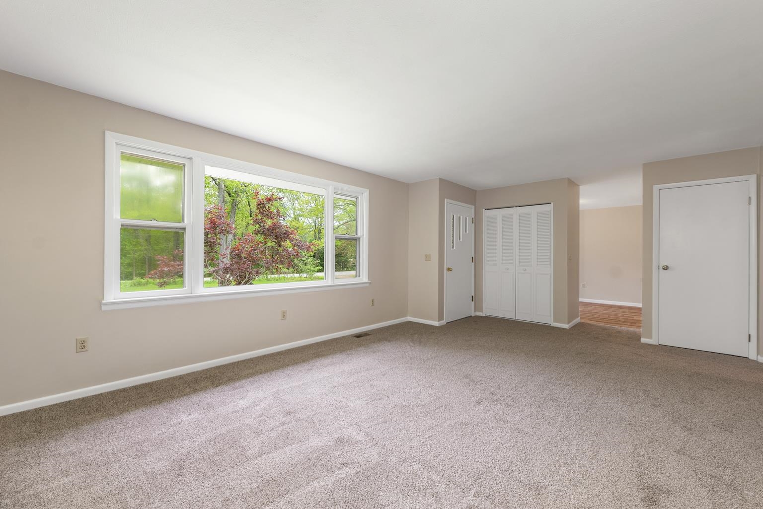 Loudon, New Hampshire 03307, United States, 3 Bedrooms Bedrooms, ,1 BathroomBathrooms,Residential,Active,135556