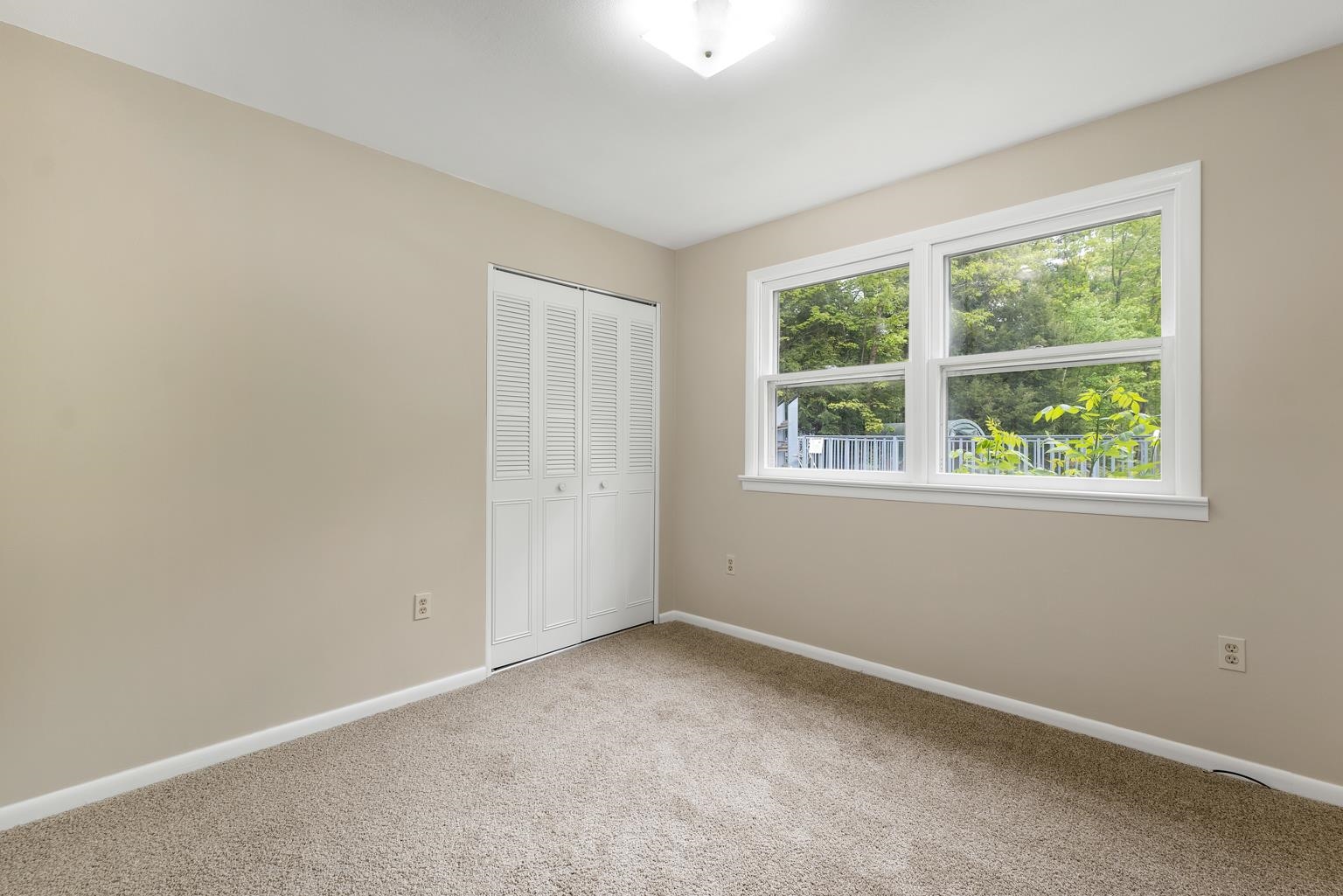 Loudon, New Hampshire 03307, United States, 3 Bedrooms Bedrooms, ,1 BathroomBathrooms,Residential,Active,135556