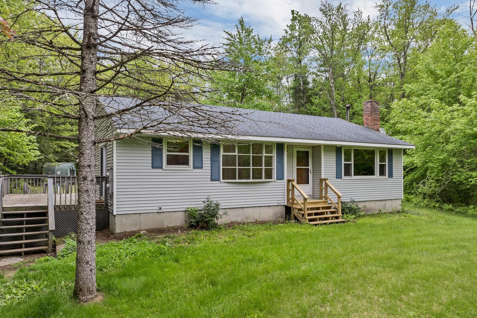 Loudon, New Hampshire 03307, United States, 3 Bedrooms Bedrooms, ,1 BathroomBathrooms,Residential,Active,135556