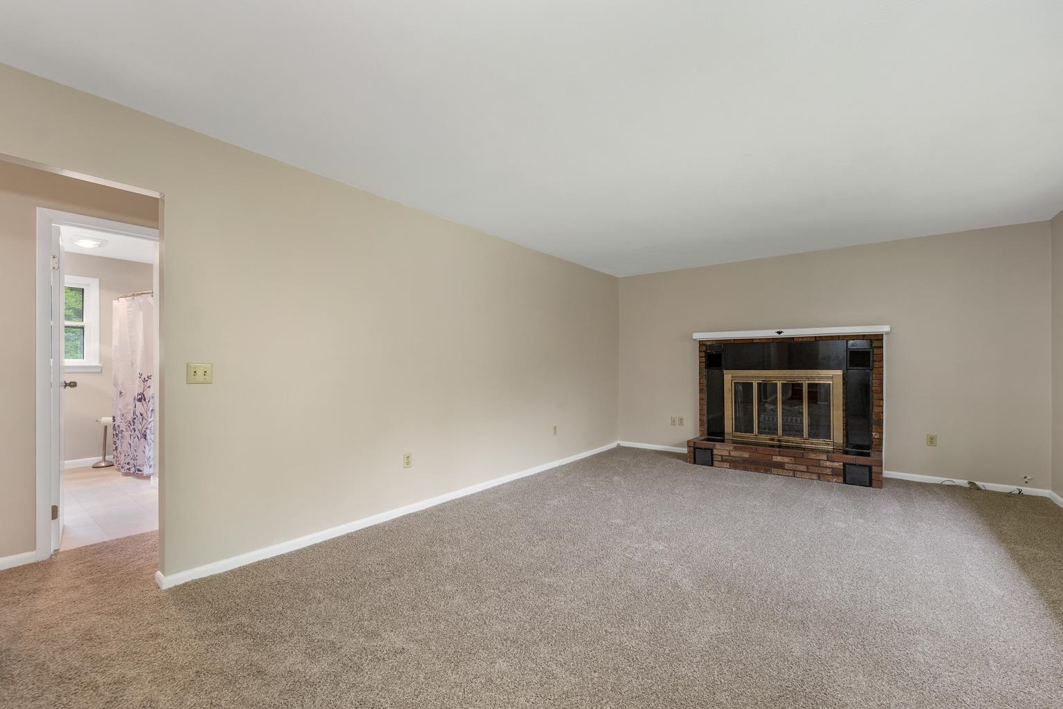 Loudon, New Hampshire 03307, United States, 3 Bedrooms Bedrooms, ,1 BathroomBathrooms,Residential,Active,135556