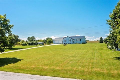 148 Poor Farm Road Alburgh VT 05440