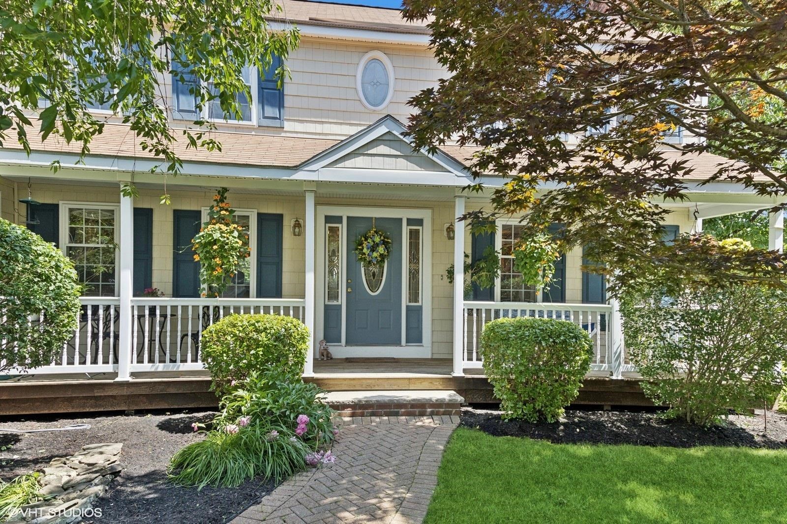 11 Watersedge Drive
