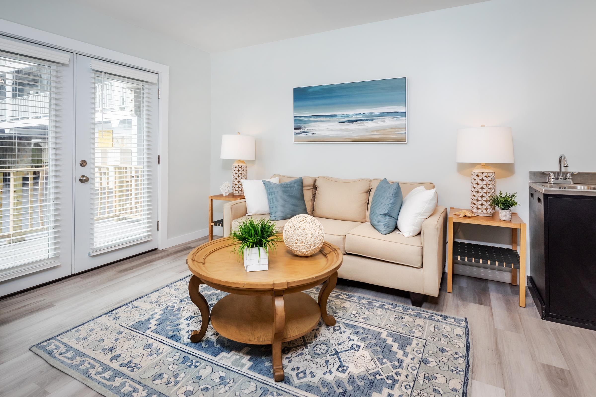 449 Ocean Boulevard 112