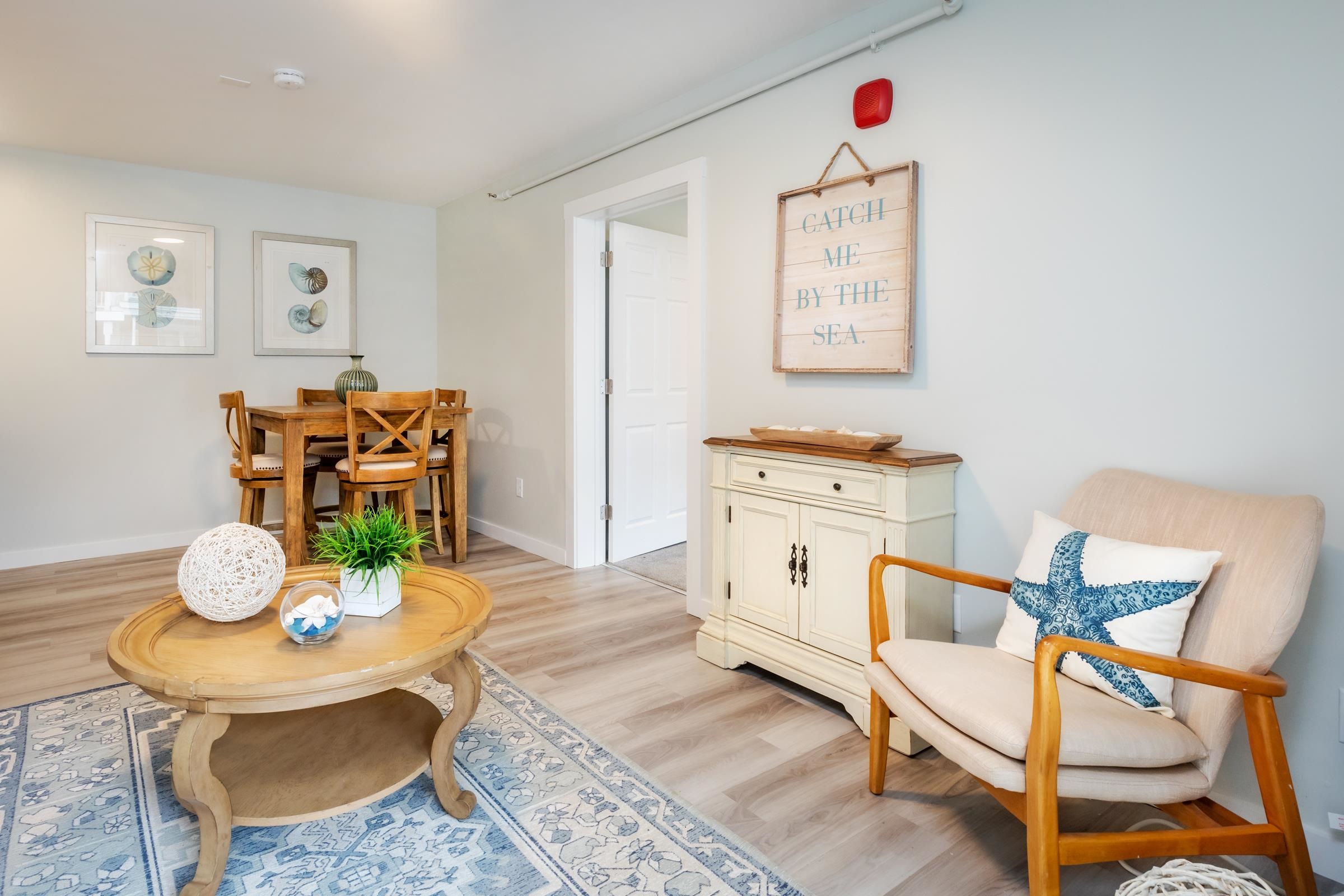 449 Ocean Boulevard 112